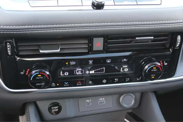Nissan X-Trail (2025) thumbnail 11