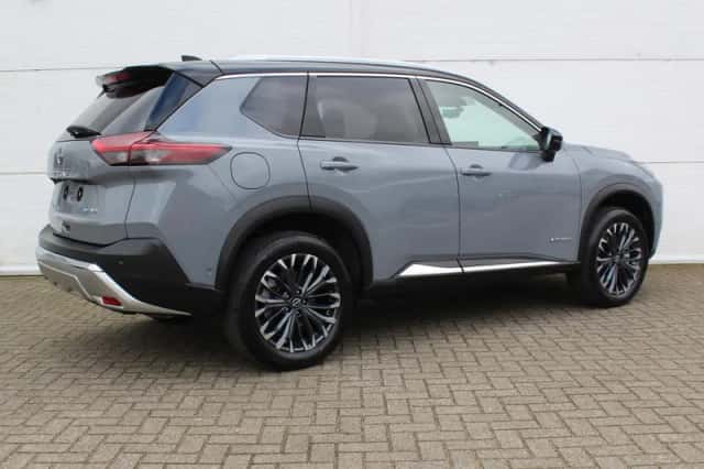 Nissan X-Trail (2025) thumbnail 3