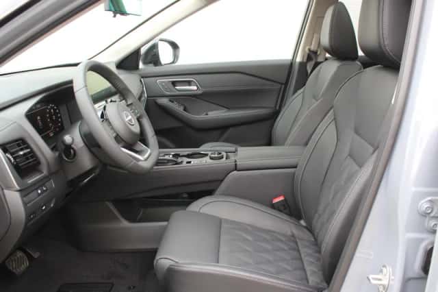 Nissan X-Trail (2025) thumbnail 6