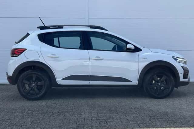 Dacia Sandero Stepway (2023) thumbnail 17