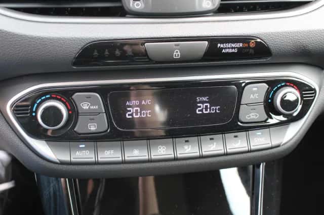 Hyundai i30 (2025) thumbnail 11