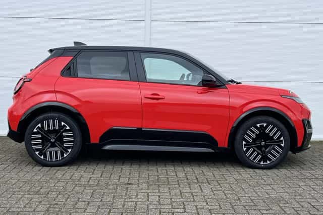 Nissan Micra (2025) thumbnail 15