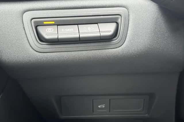Mitsubishi Grandis (2026) thumbnail 15