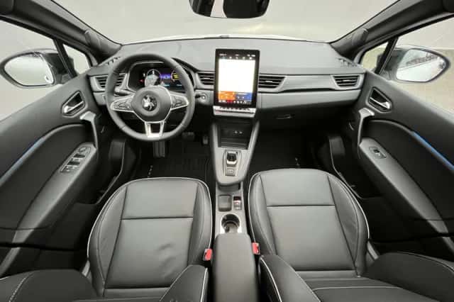 Mitsubishi Grandis (2026) thumbnail 2