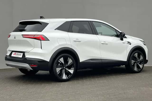 Mitsubishi Grandis (2026) thumbnail 3