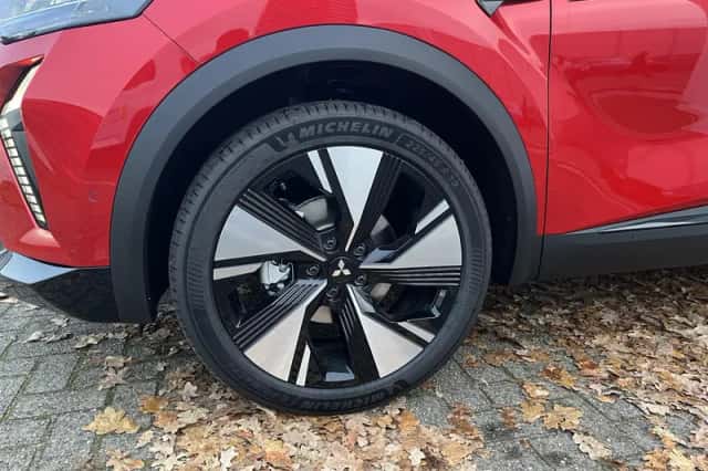 Mitsubishi Grandis (2026) thumbnail 14