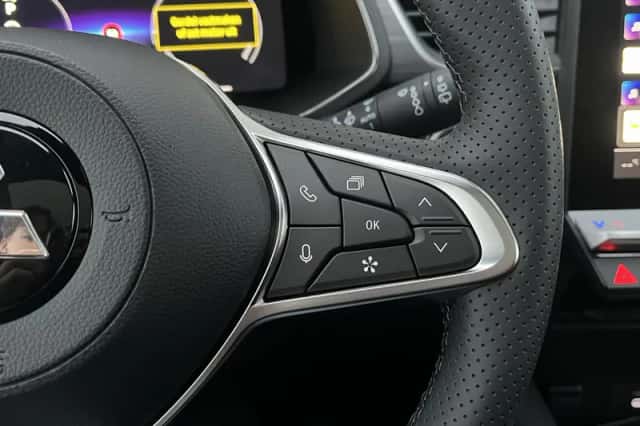 Mitsubishi Grandis (2026) thumbnail 9