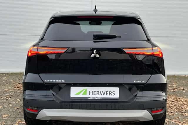 Mitsubishi Grandis (2025) thumbnail 24
