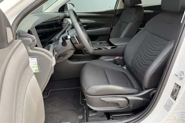 Hyundai Tucson (2025) thumbnail 4