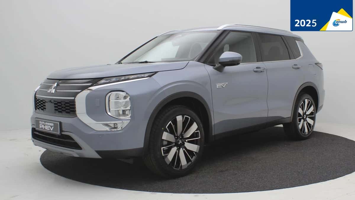 Mitsubishi Outlander (2026) — foto 1