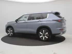 Mitsubishi Outlander (2026) thumbnail 12