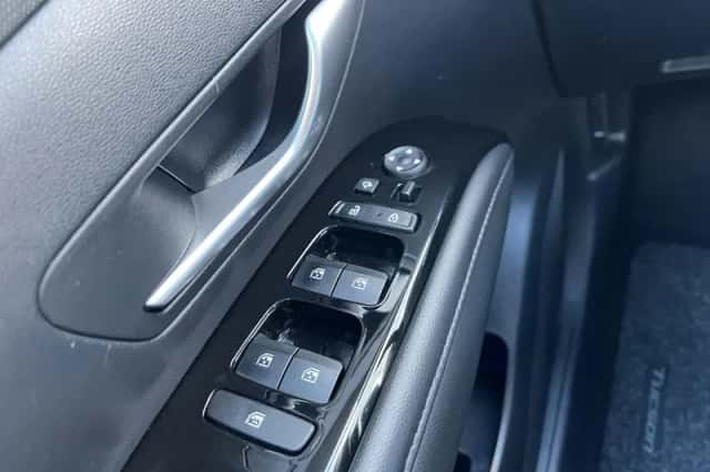 Hyundai Tucson (2021) thumbnail 22