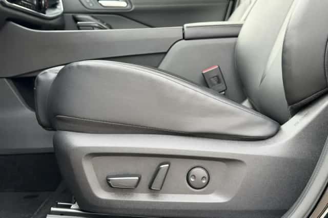 Nissan X-Trail (2024) thumbnail 12