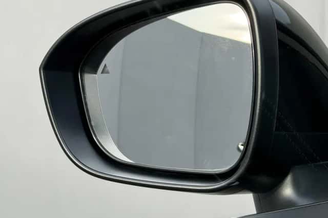Nissan X-Trail (2024) thumbnail 16