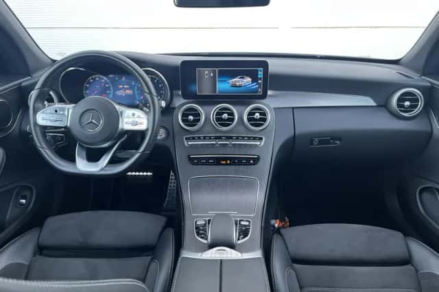 Mercedes-Benz C-Klasse (2020) thumbnail 2
