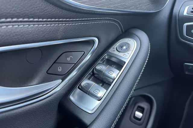 Mercedes-Benz C-Klasse (2020) thumbnail 15