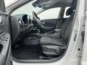 Hyundai Kona (2022) thumbnail 17