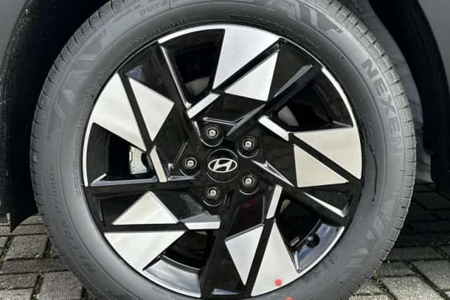 Hyundai Kona (2026) thumbnail 14