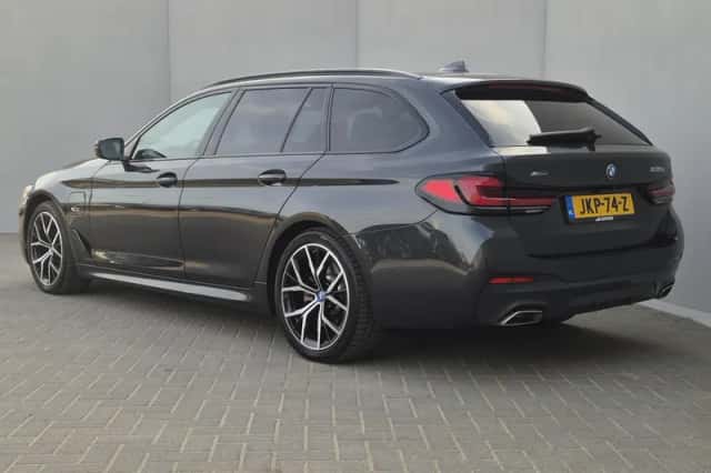 BMW 5-Serie (2023) thumbnail 16