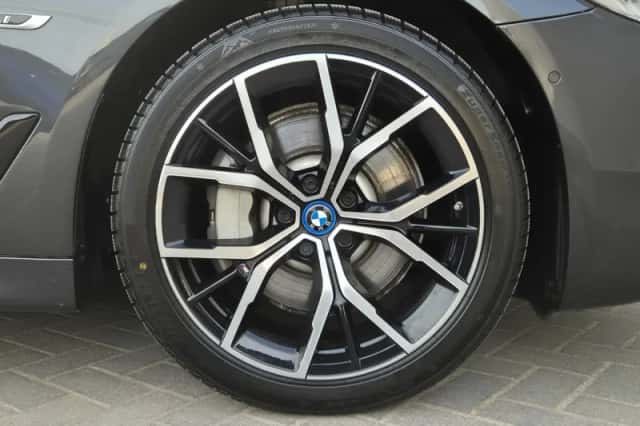 BMW 5-Serie (2023) thumbnail 48