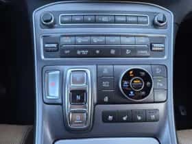 Hyundai Santa Fe (2022) thumbnail 17