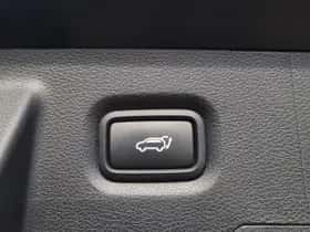 Hyundai Santa Fe (2022) thumbnail 26