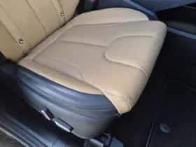 Hyundai Santa Fe (2022) thumbnail 35