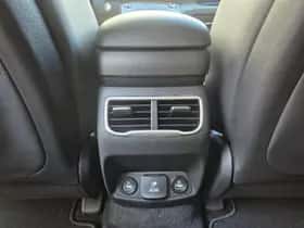 Hyundai Santa Fe (2022) thumbnail 41