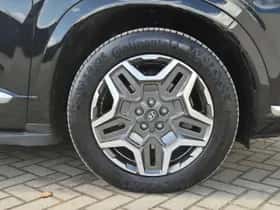 Hyundai Santa Fe (2022) thumbnail 54