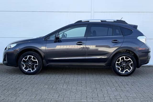 Subaru XV (2016) thumbnail 11