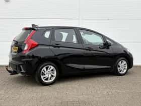 Honda Jazz (2016) thumbnail 6