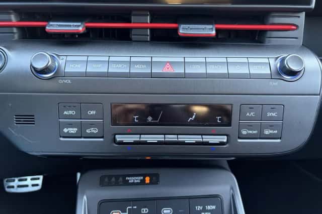 Hyundai Kona (2026) thumbnail 4