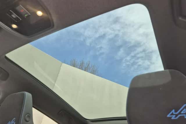 Renault Austral (2025) thumbnail 4