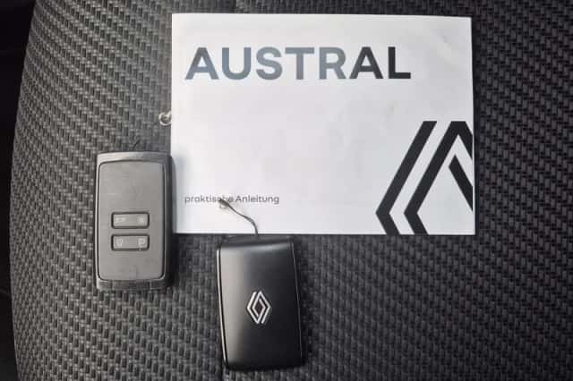 Renault Austral (2025) thumbnail 8