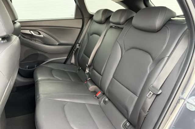 Hyundai i30 (2022) thumbnail 7