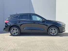 Ford Kuga (2023) thumbnail 23