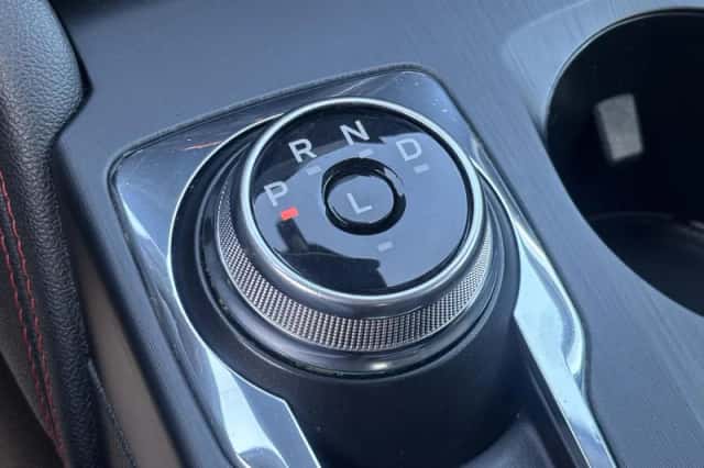 Ford Kuga (2023) thumbnail 25