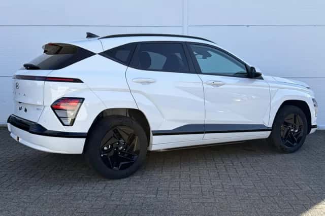 Hyundai Kona (2026) thumbnail 3