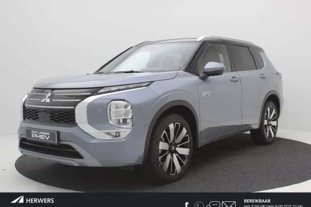 Mitsubishi Outlander (2026) thumbnail 1