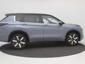 Mitsubishi Outlander (2026) thumbnail 13