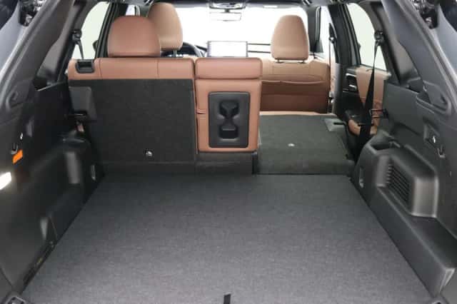 Mitsubishi Outlander (2026) thumbnail 23