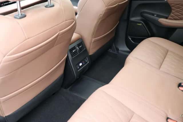 Mitsubishi Outlander (2026) thumbnail 29