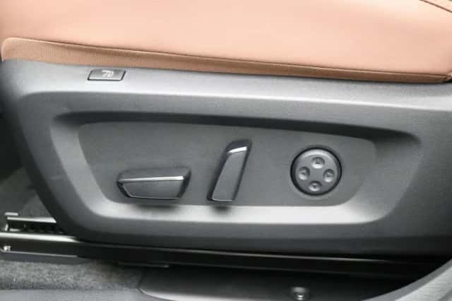 Mitsubishi Outlander (2026) thumbnail 32