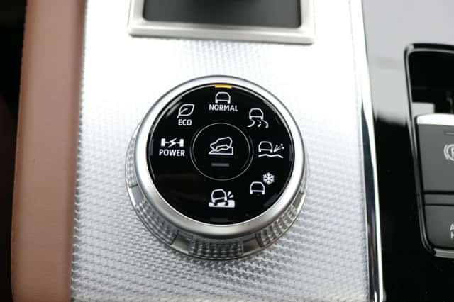 Mitsubishi Outlander (2026) thumbnail 41