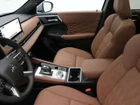 Mitsubishi Outlander (2026) thumbnail 6
