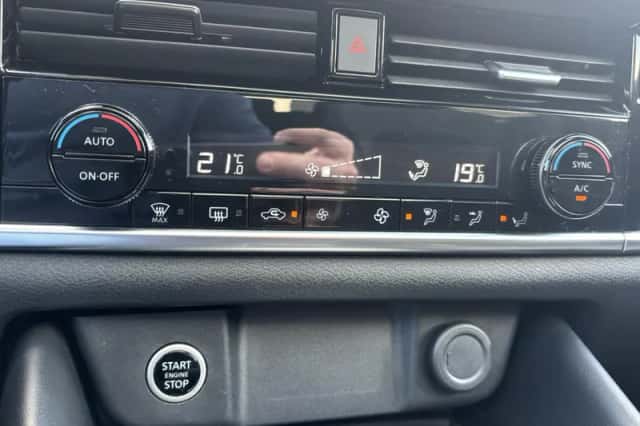 Nissan Qashqai (2023) thumbnail 26
