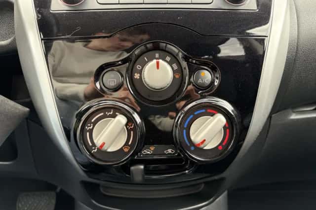Nissan Note (2014) thumbnail 4