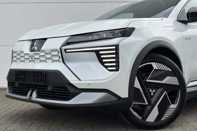 Mitsubishi Eclipse Cross (2026) thumbnail 33