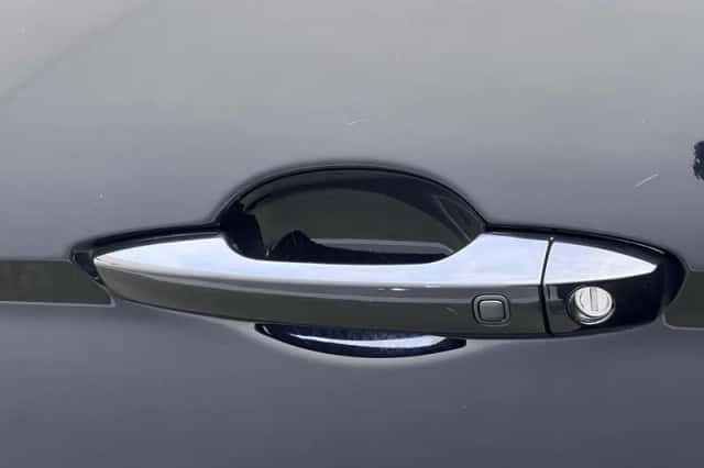 Mitsubishi Eclipse Cross (2022) thumbnail 37