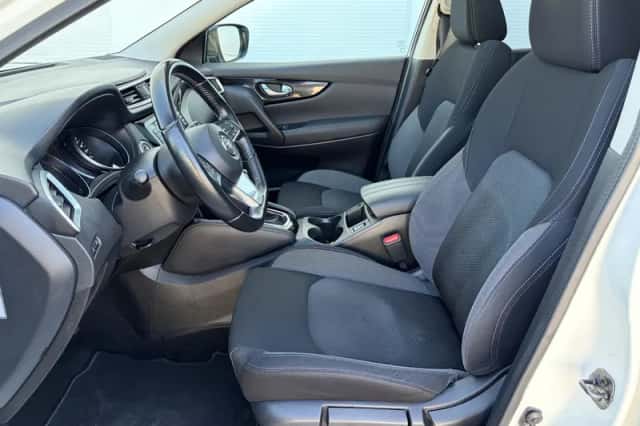 Nissan Qashqai (2020) thumbnail 8